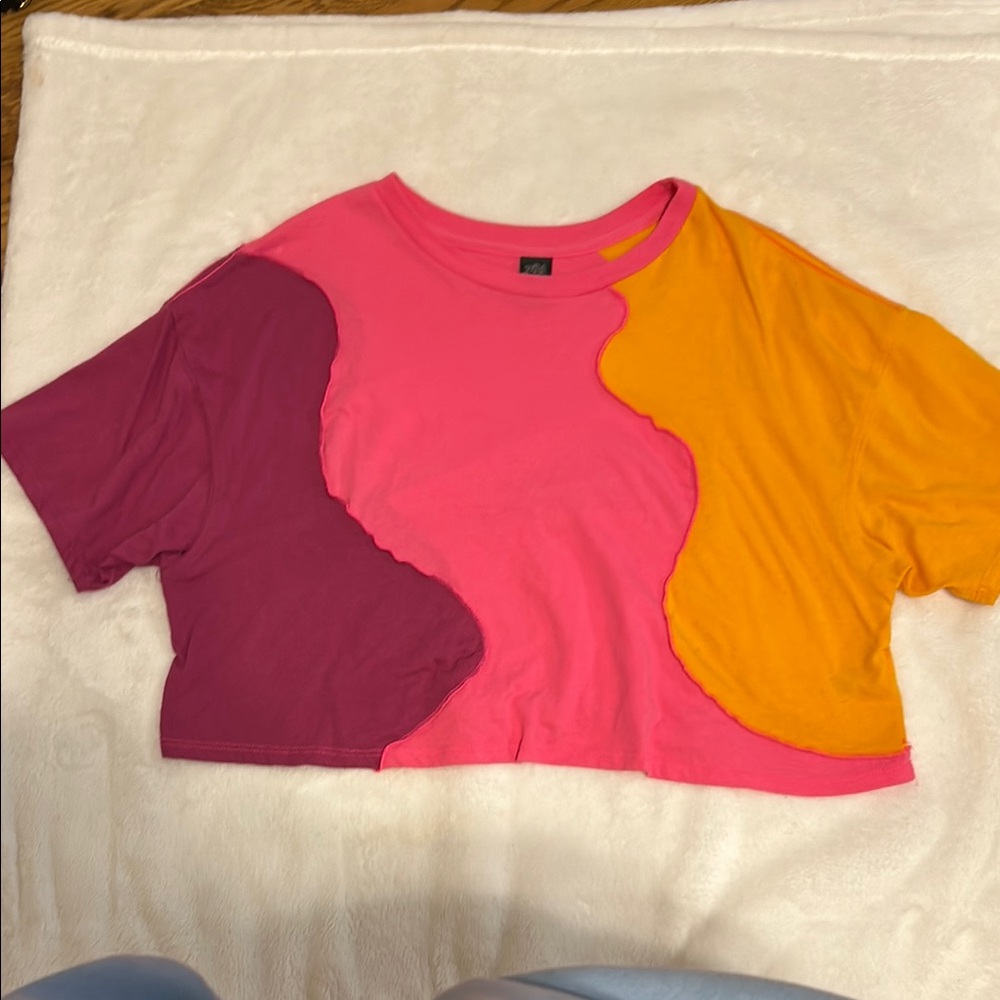 Wild Fable Pink and Orange Colorblock Short Sleeve Tee